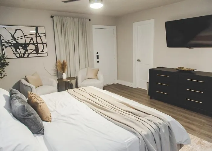 Holiday home Worth Getaway With Pool & Games Fort Worth