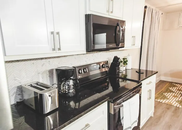 Worth Getaway With Pool & Games Fort Worth