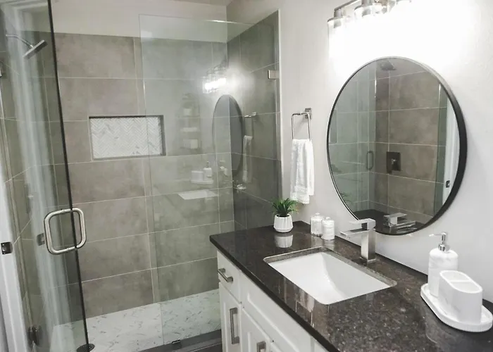 Worth Getaway With Pool & Games Holiday home Fort Worth