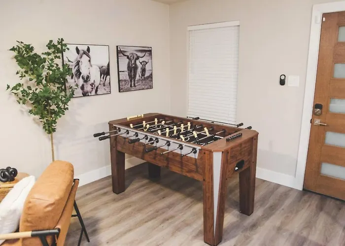 Holiday home Worth Getaway With Pool & Games *