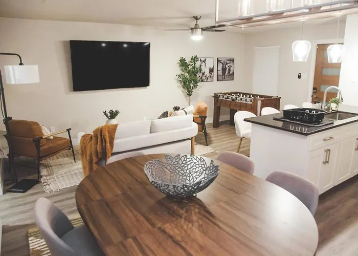 Holiday home Worth Getaway With Pool & Games